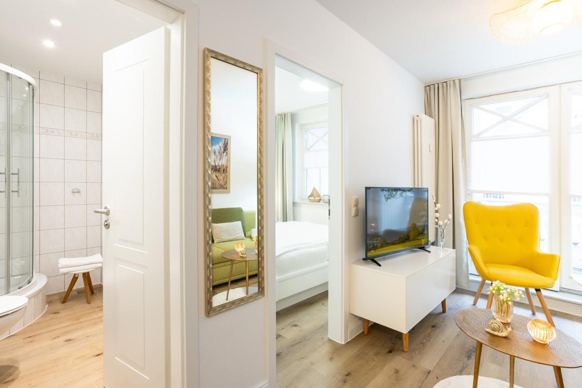 Fewo Auszeit Im Haus Strandburg Остзебад Бинц Екстериор снимка